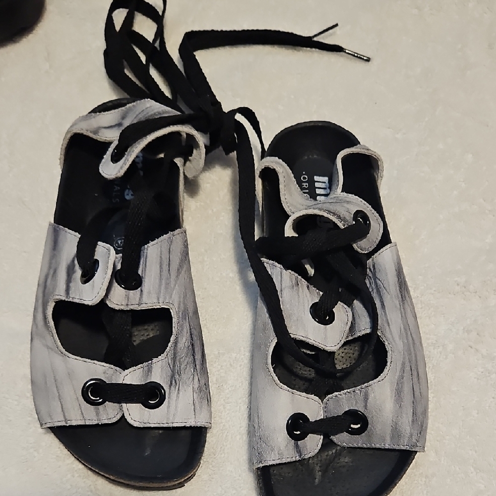 Mtng Originals Lace-Up Gray Open-Toe Sandals